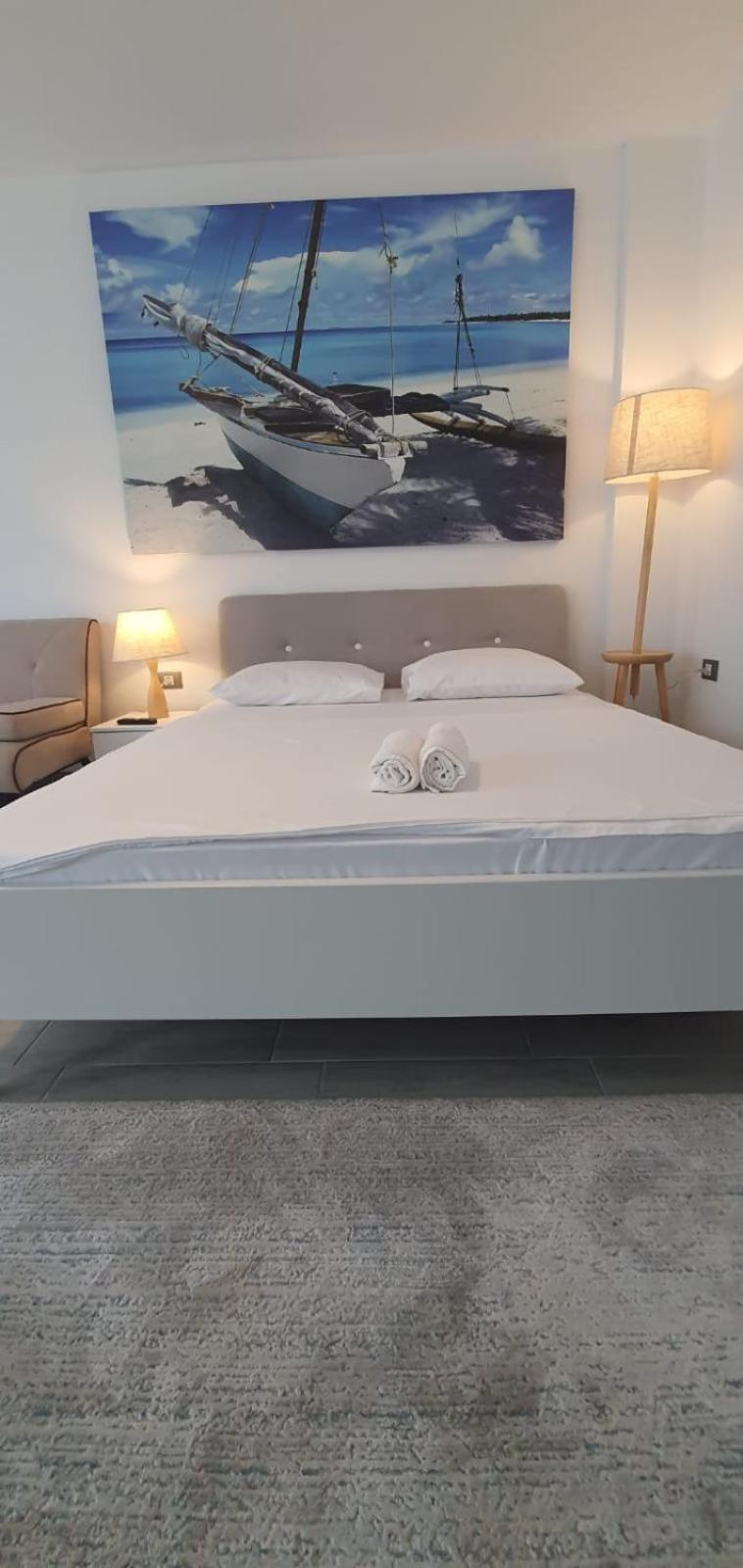 Alezzi Beach Vibe Family Studio With Spa Piscina Interioara Incalzita Sauna Jacuzzi Gym Navodari Ngoại thất bức ảnh